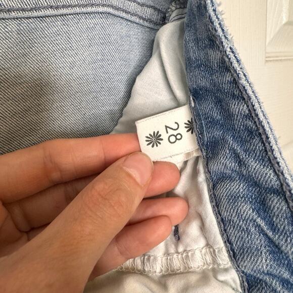 Mumu Blue Jeans-Sz 28x32-distressed bell bottoms- - Picture 8 of 8